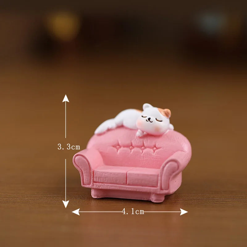 Cute Resin Cat Figurine Statue | Mini Home & Desk Decor