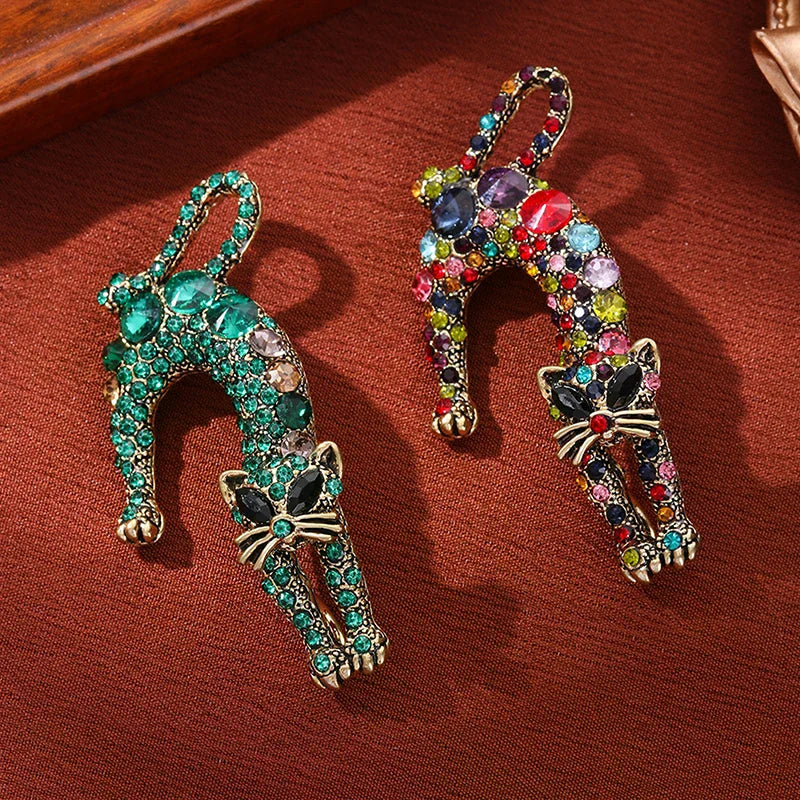 Colorful Lazy Cat Brooch | Elegant Zinc Alloy Cat Pin
