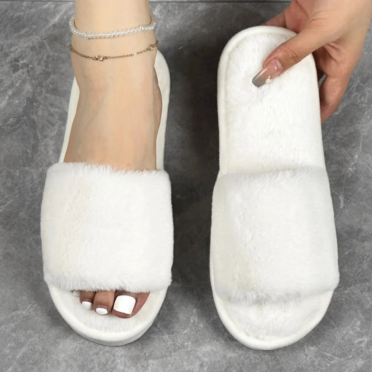 Women's Fluffy Faux Fur Winter Slippers | Plush Warm EVA Slides