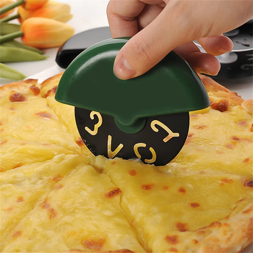 Stainless Steel Pizza Wheel Cutter with Lid – Roller Dough Slicer & Pastry Tool