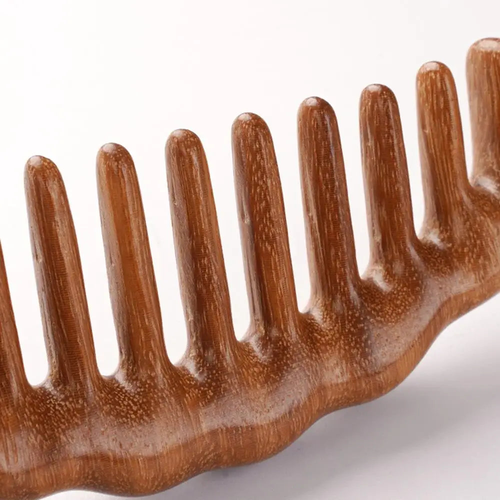 Lacquer Free Gold Wire Sandalwood Massage Comb Scalp Multi Tooth Cloud Comb Carry You Fine Tooth Hair Comb Meridian Comb Natural Peaceful Pleasures Health and Wellness